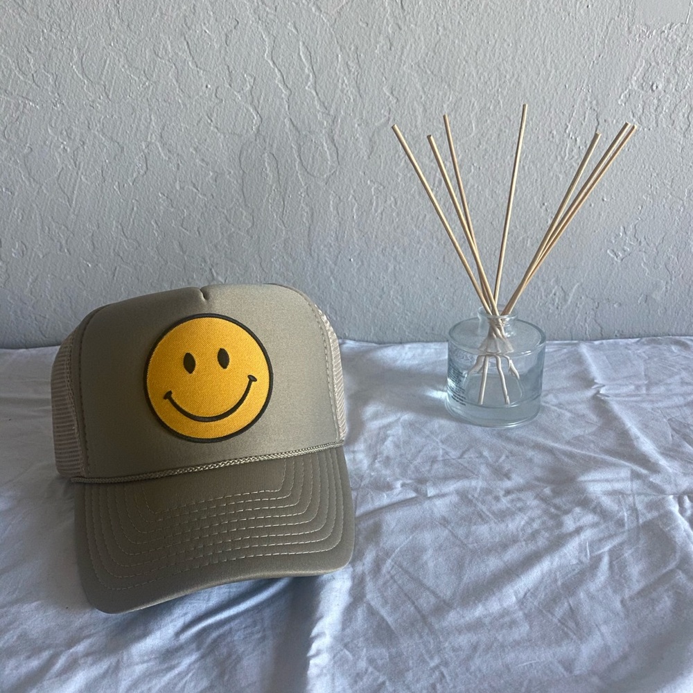 Smiley face Trucker Hat!